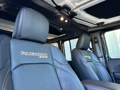 Used 2025 Jeep Wrangler Unlimited Rubicon 392 AWD/4WD image 16
