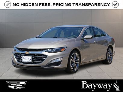 Used 2025 Chevrolet Malibu LT