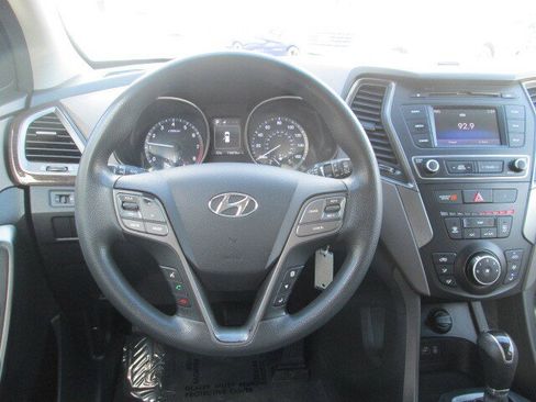 Used 2018 Hyundai Santa Fe Sport image 15
