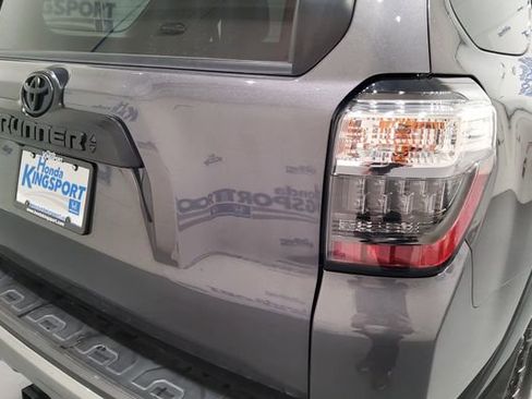 Used 2020 Toyota 4Runner TRD Off-Road Premium w/ Moonroof Package AWD/4WD image 8