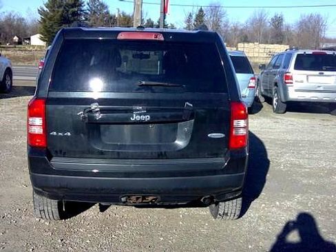 Used 2011 Jeep Patriot Latitude image 4