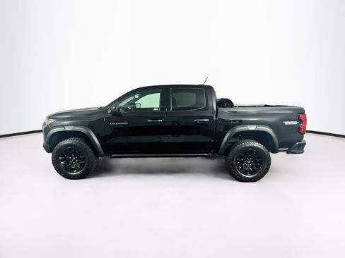 Used 2024 Chevrolet Colorado Trail Boss w/ Technology Package AWD/4WD image 4
