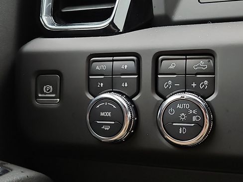 Certified 2023 GMC Sierra 1500 Denali image 25