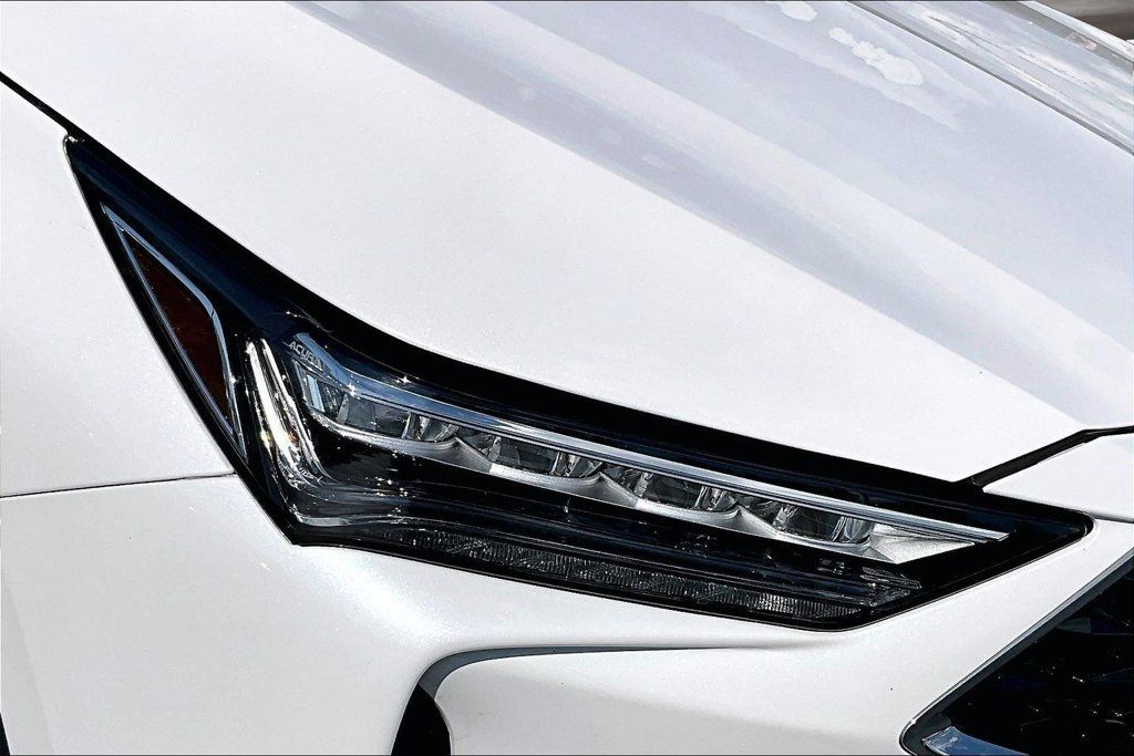 Certified 2024 Acura MDX SH-AWD image 30