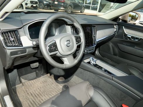 New 2026 Volvo V90 B6 Cross Country Ultra w/ Climate Package image 12