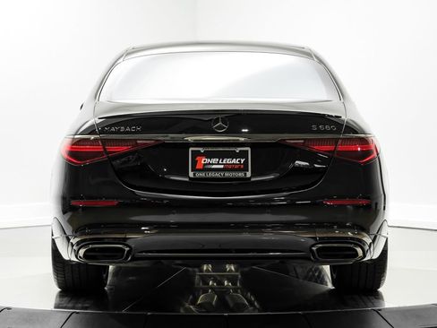 Used 2024 Mercedes-Benz Maybach S 680 4MATIC image 11