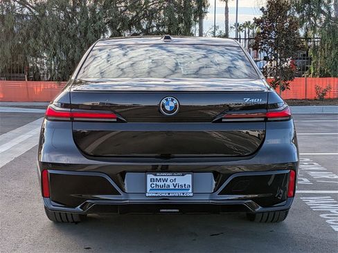 New 2026 BMW 740i 740i image 7