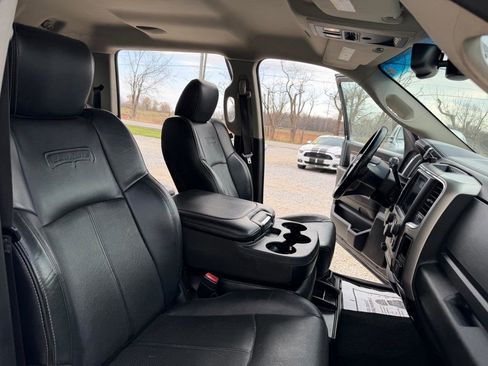 Used 2018 RAM 2500 Laramie image 15