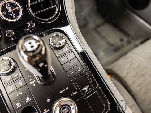 Used 2025 Bentley Continental GT Speed AWD/4WD image 30