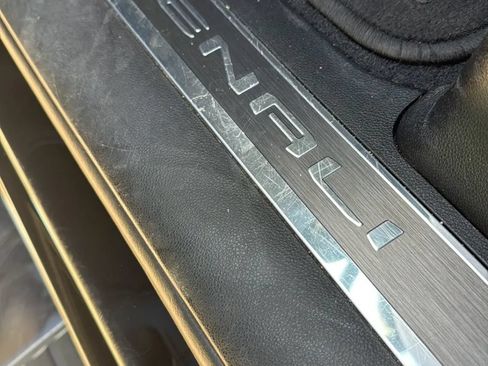 Used 2019 GMC Sierra 1500 Denali AWD/4WD image 23