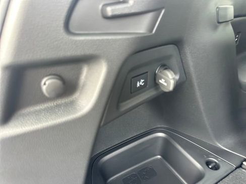 New 2025 Honda Pilot Touring image 40