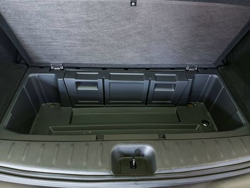 Certified 2024 Nissan Pathfinder SV AWD/4WD image 36