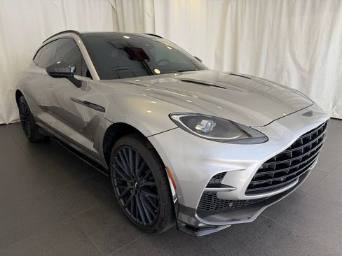 Used 2023 Aston Martin DBX 707 AWD/4WD image 7