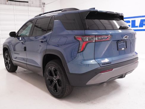 New 2026 Chevrolet Equinox LT FWD image 9