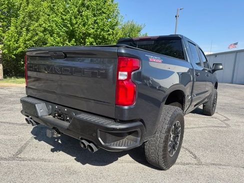 Used 2021 Chevrolet Silverado 1500 LT Trail Boss w/ Convenience Package II AWD/4WD image 4