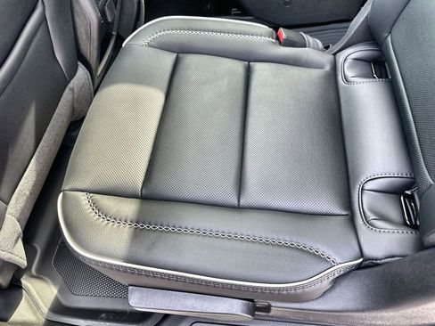 New 2026 GMC Acadia Denali w/ Super Cruise Package image 17