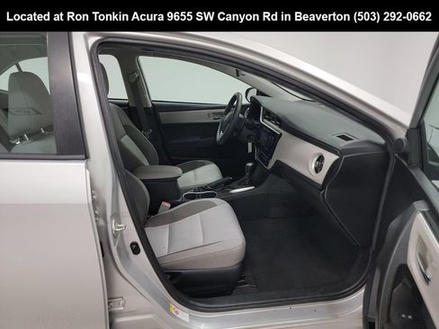 Used 2019 Toyota Corolla LE FWD image 9