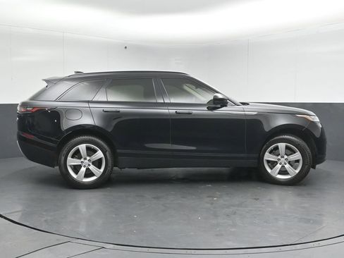Used 2019 Land Rover Range Rover Velar S image 8
