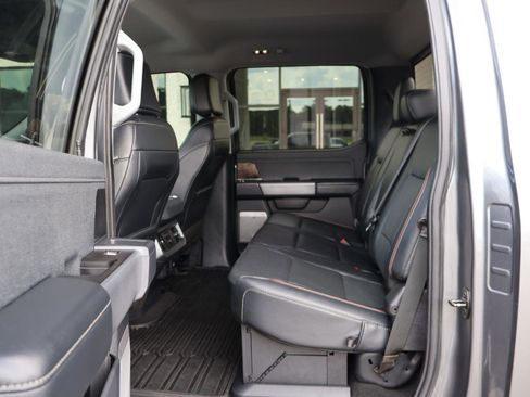 Used 2023 Ford F350 Lariat w/ Chrome Package AWD/4WD image 12