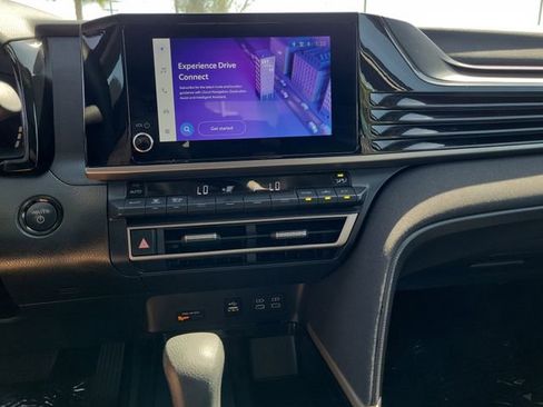 Used 2025 Toyota Camry LE FWD image 16