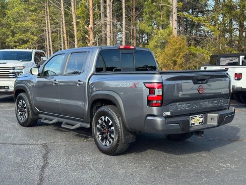 Used 2022 Nissan Frontier Pro-X image 5