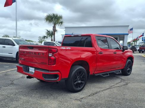 Certified 2024 Chevrolet Silverado 1500 Custom w/ LPO, Dark Essentials Package image 2