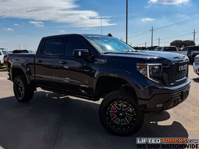 Used 2023 GMC Sierra 1500 AT4 w/ AT4 Premium Package