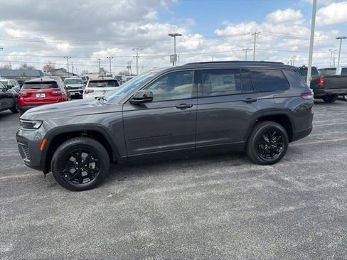New 2026 Jeep Grand Cherokee L 4WD image 2