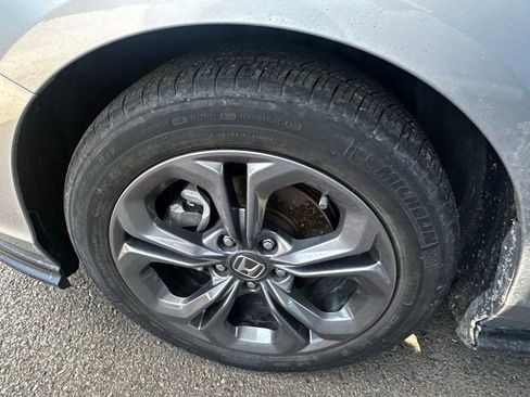 Used 2023 Honda Accord EX image 21