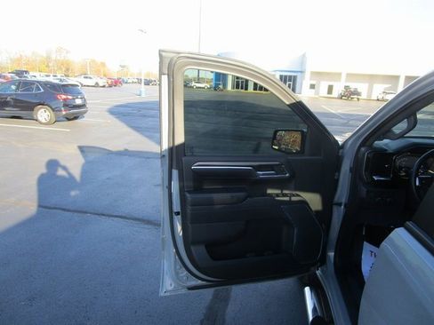 Certified 2024 Chevrolet Silverado 1500 LT image 15