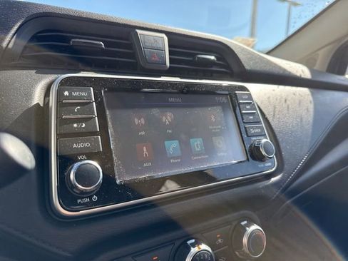 Used 2024 Nissan Versa S w/ Trunk Package FWD image 15