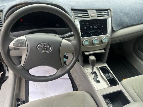 Used 2009 Toyota Camry 4dr Sdn I4 image 11