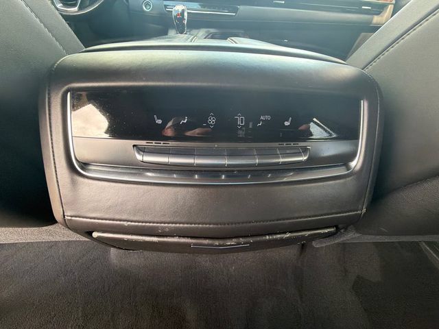 Used 2021 Cadillac Escalade Sport Platinum AWD/4WD image 25