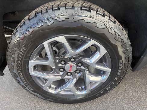 New 2026 GMC Sierra 1500 SLT w/ SLT Premium Package AWD/4WD image 10