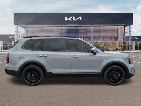 Certified 2023 Kia Telluride EX X-Line AWD/4WD image 3