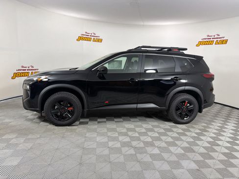 New 2026 Nissan Rogue SV AWD/4WD image 2