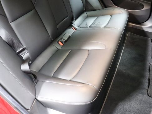 Used 2020 Tesla Model 3 Long Range image 38