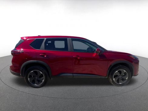 Used 2025 Nissan Rogue SV AWD/4WD image 16