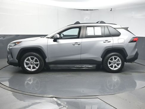 Used 2019 Toyota RAV4 LE w/ All Weather Liner Package image 5