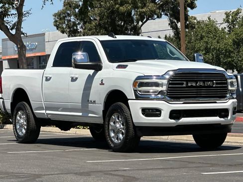 Used 2024 RAM 2500 Laramie w/ Safety Group AWD/4WD image 10