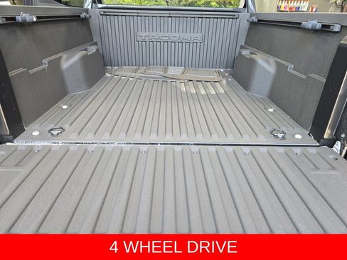 Used 2024 Toyota Tacoma SR5 AWD/4WD image 13