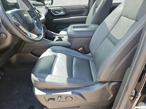 Used 2023 Chevrolet Tahoe LT w/ Luxury Package RWD image 16