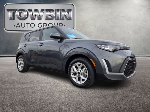 Used 2024 Kia Soul LX w/ Option Group 015 image 2