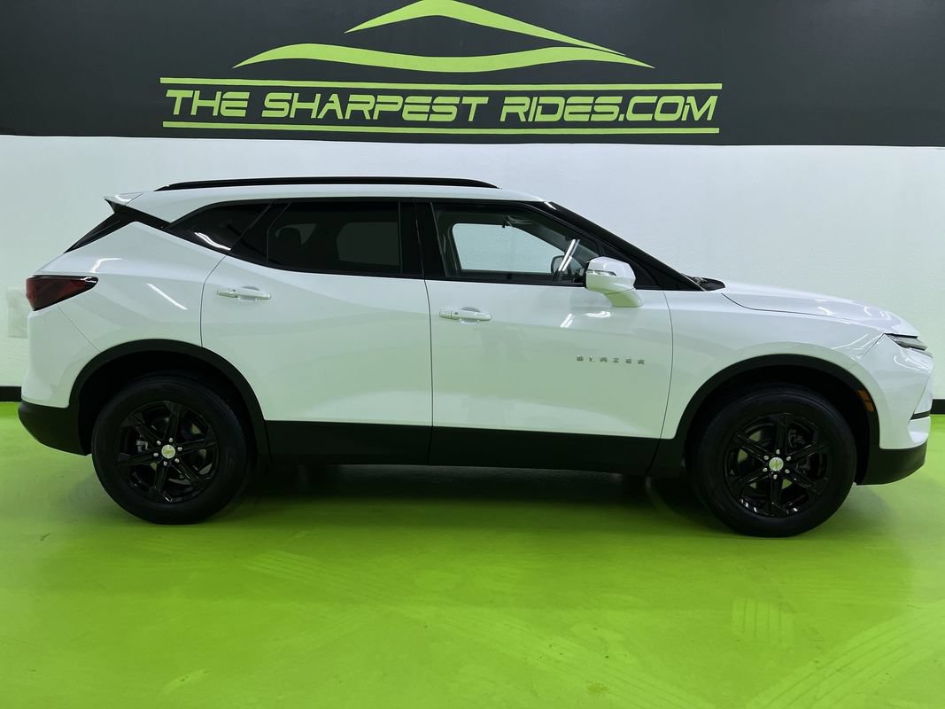 Used 2024 Chevrolet Blazer LT AWD/4WD image 11