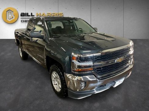 Used 2018 Chevrolet Silverado 1500 LT w/ All Star Edition image 9