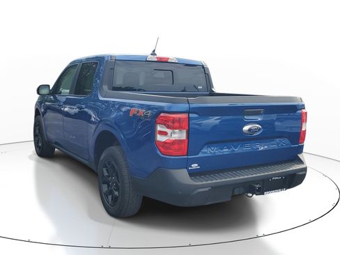 Used 2024 Ford Maverick Lariat w/ FX4 Off-Road Package AWD/4WD image 4