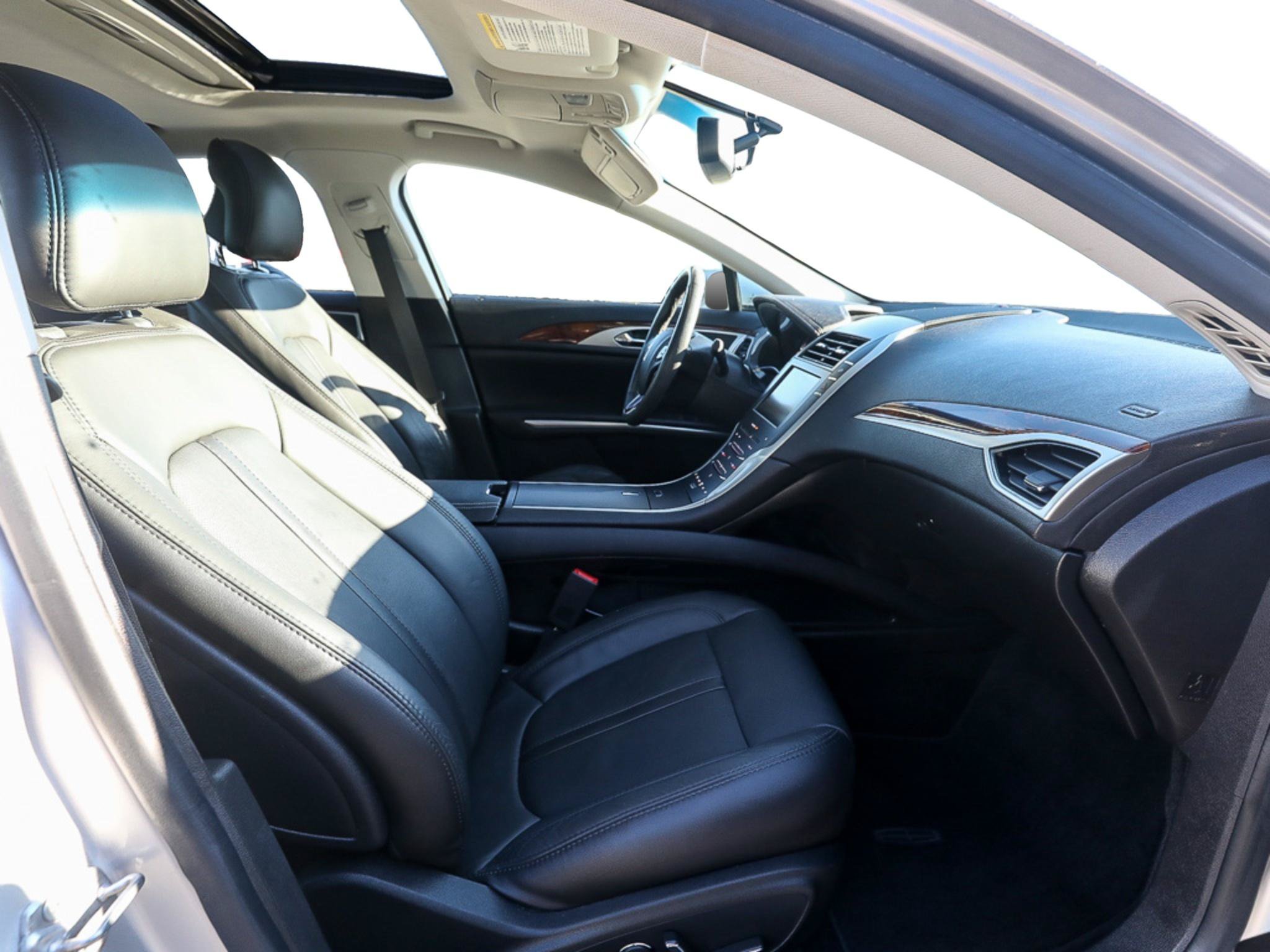 Used 2014 Lincoln MKZ Hybrid w/ Equipment Group 202A Reserve FWD image 21