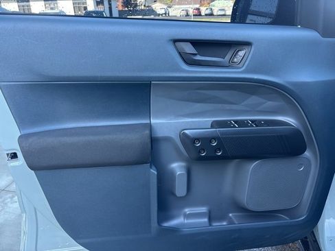 Used 2022 Ford Maverick XL image 17