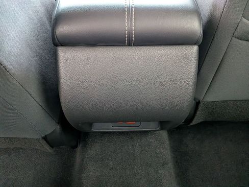 Used 2025 Nissan Altima 2.5 SV FWD image 27