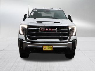 New 2026 GMC Sierra 3500 SLT video 2